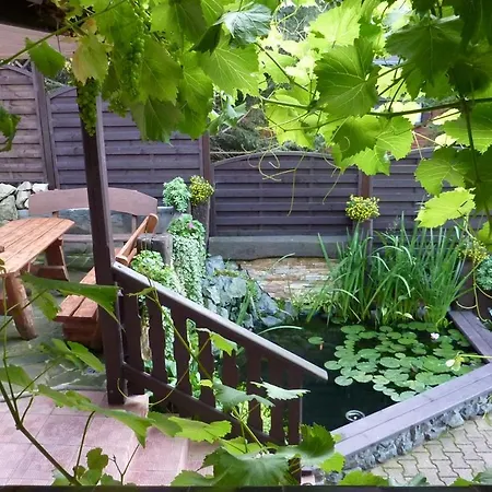 U Jerzego 3* קרפאז'